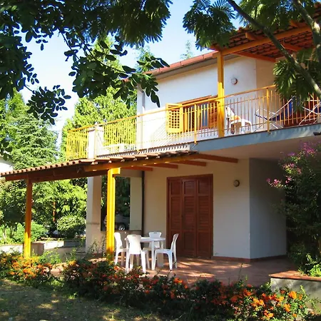 Luxurious In Palinuro Italy With Swimming Pool Vakantiehuis