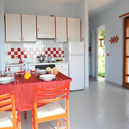 Luxurious In Palinuro Italy With Swimming Pool Casa de Férias Centola