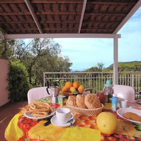 Luxurious In Palinuro Italy With Swimming Pool Casa de Férias